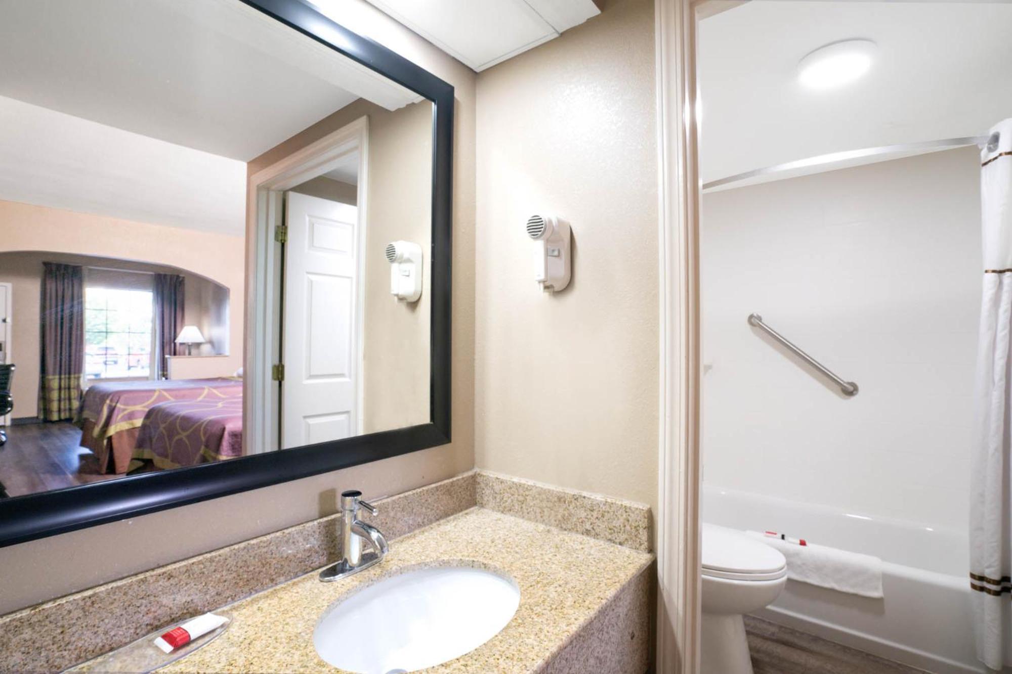 Super 8 By Wyndham Murfreesboro Zewnętrze zdjęcie