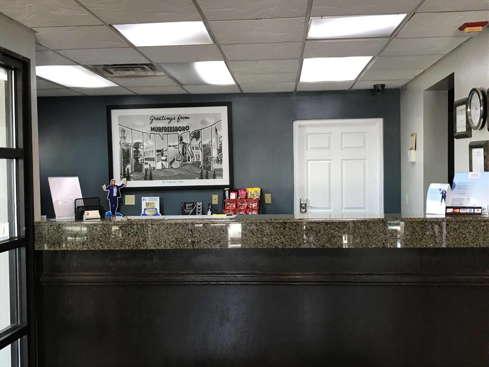 Super 8 By Wyndham Murfreesboro Zewnętrze zdjęcie